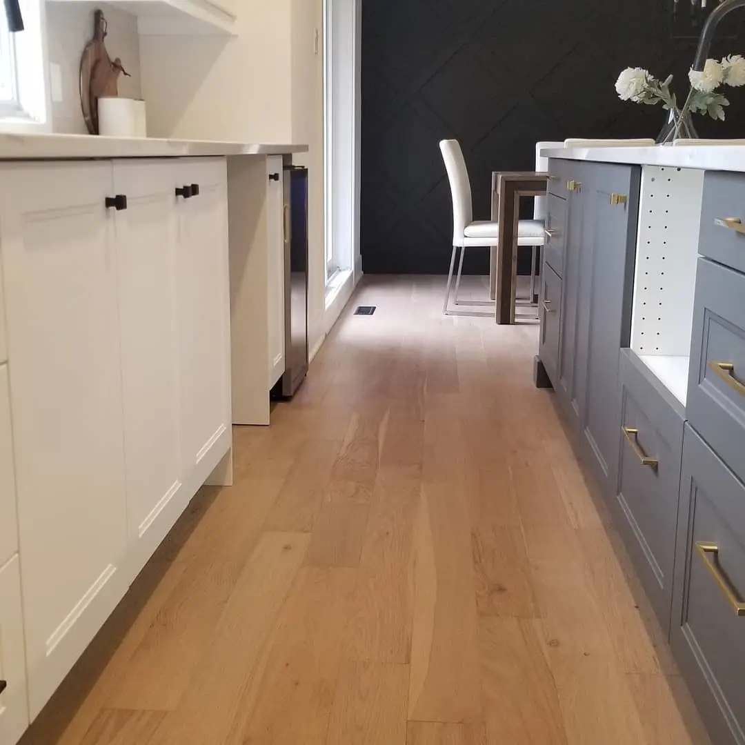 Flooring & tile installation